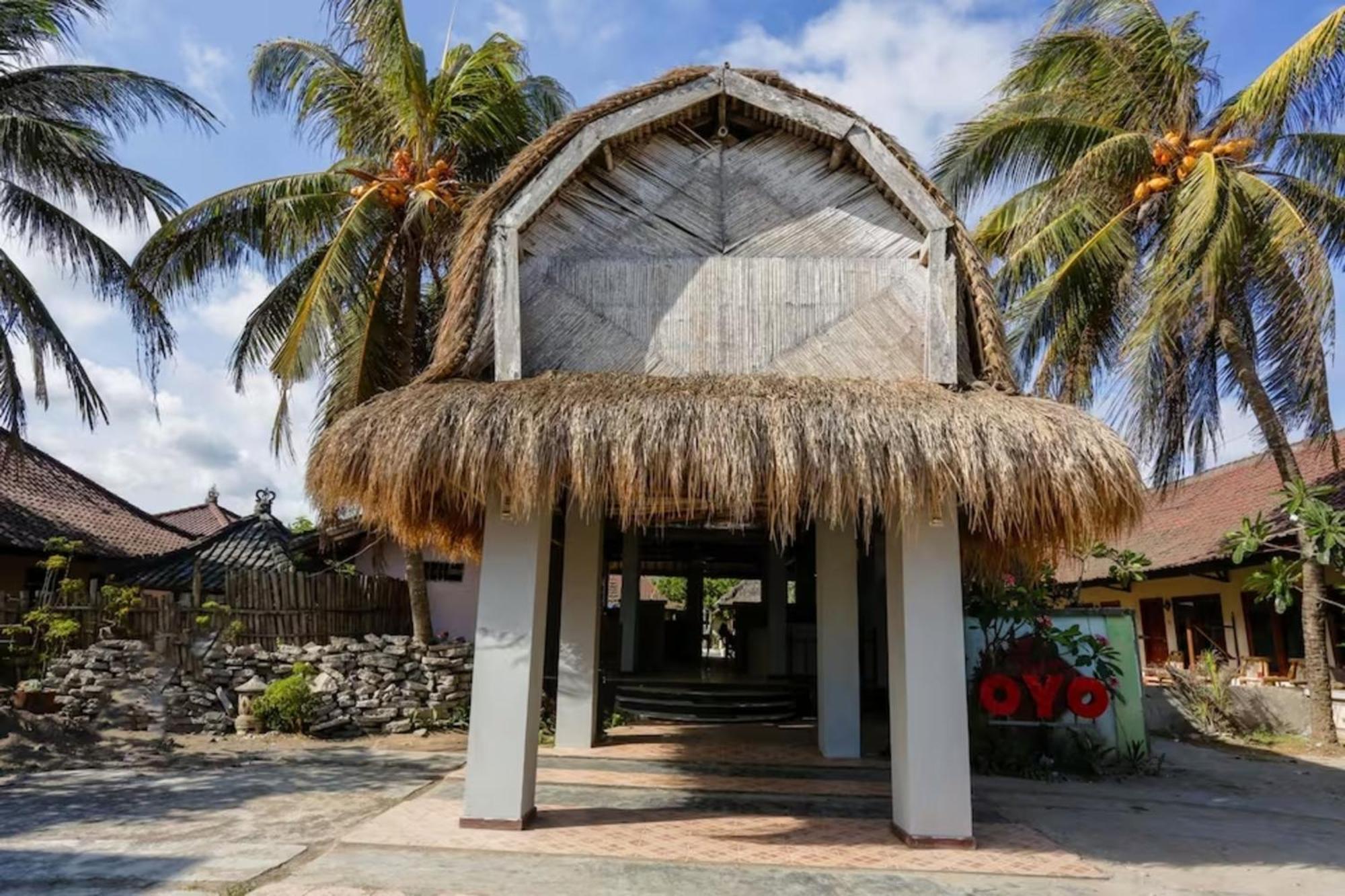 Gguesthouse Kuta  Extérieur photo